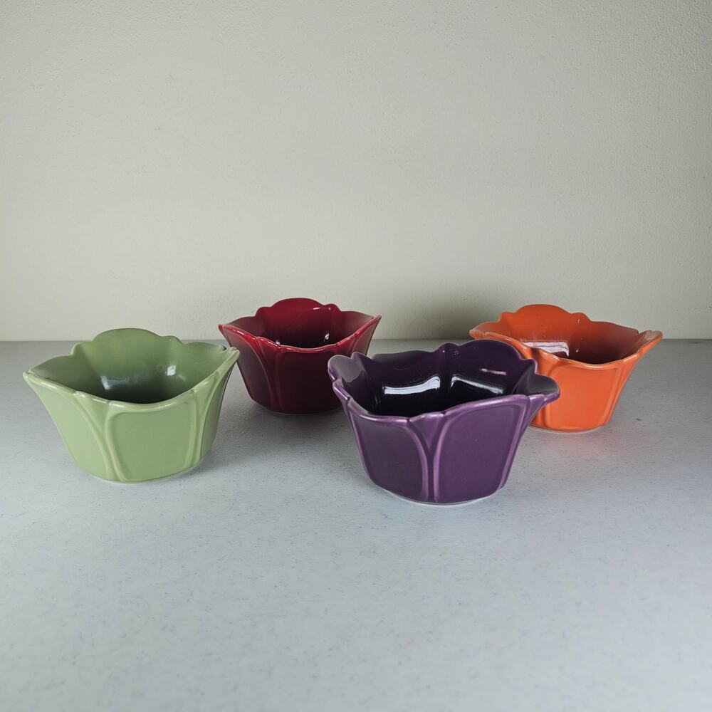 Set Of‎ 4 Pier 1 Ceramic Lotus Flower Shaped Bowls
